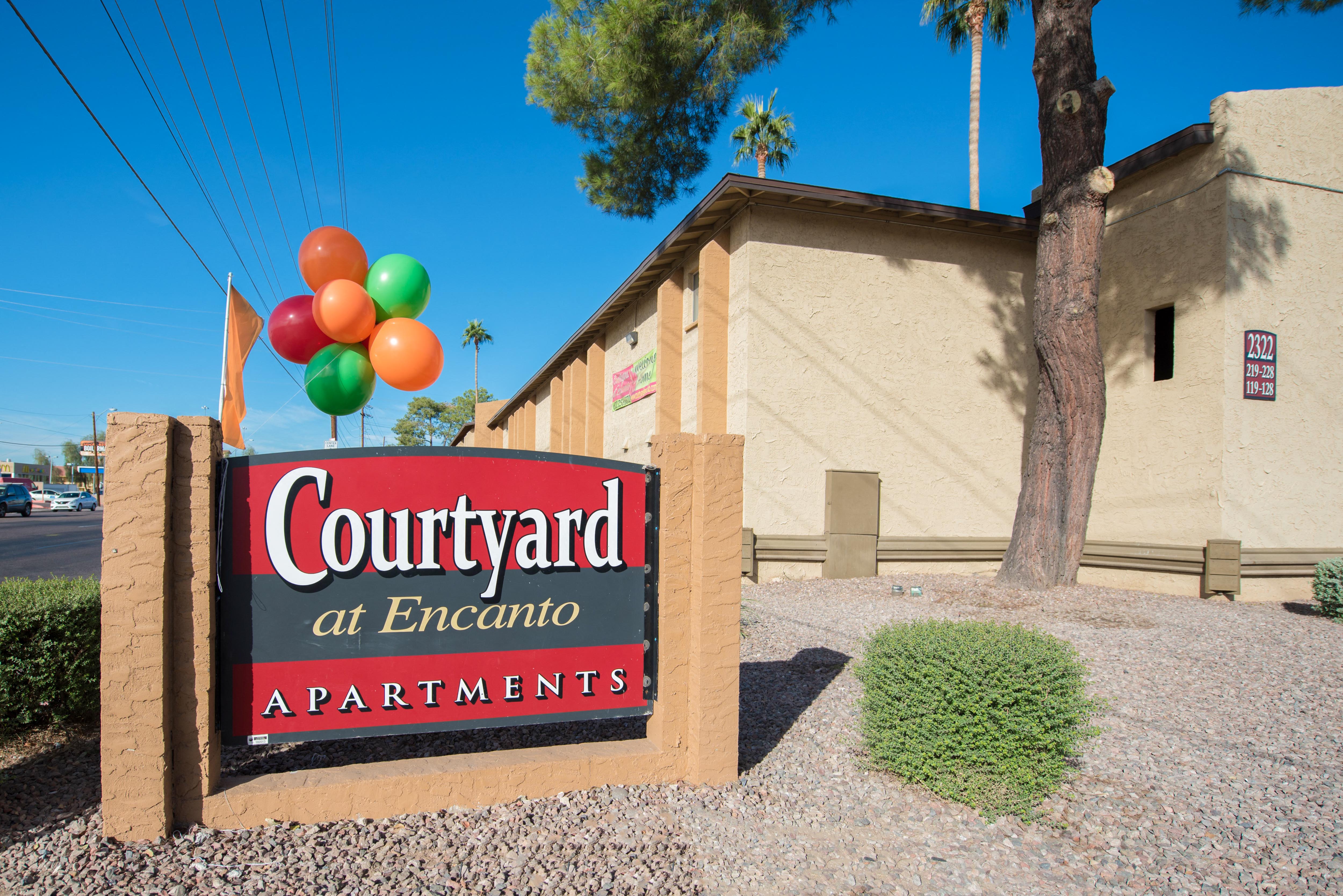 Courtyard at Encanto Apartments photo 4